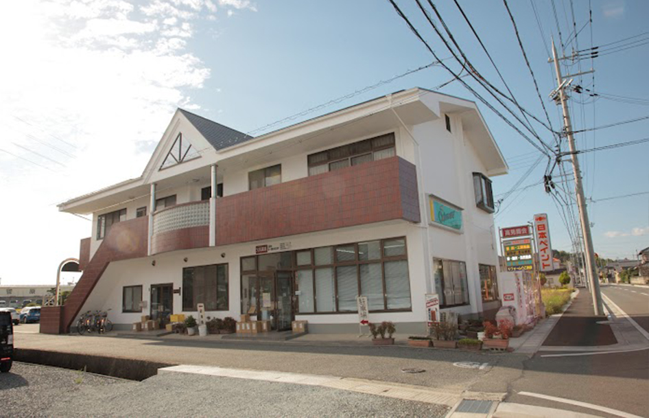 塗料専門店 高見商会
